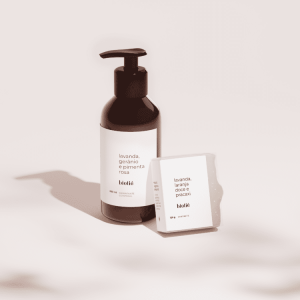 kit corporal natural | hidratante natural floral (200 g) e sabonete natural lavanda (120 g)